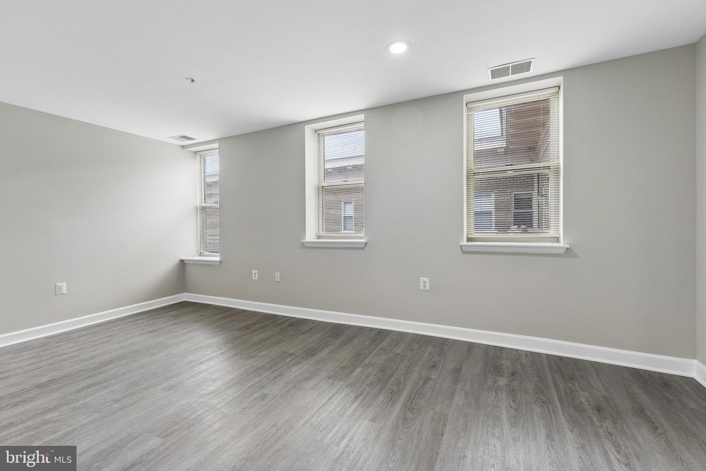 1308 Clifton Street NW #507 photo 5