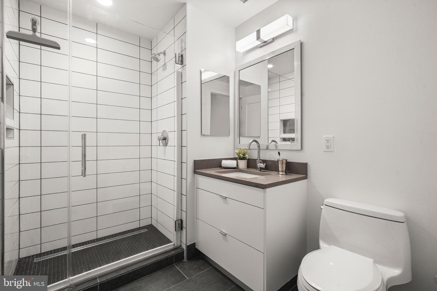 1300 4th Street SE ##312 photo 14