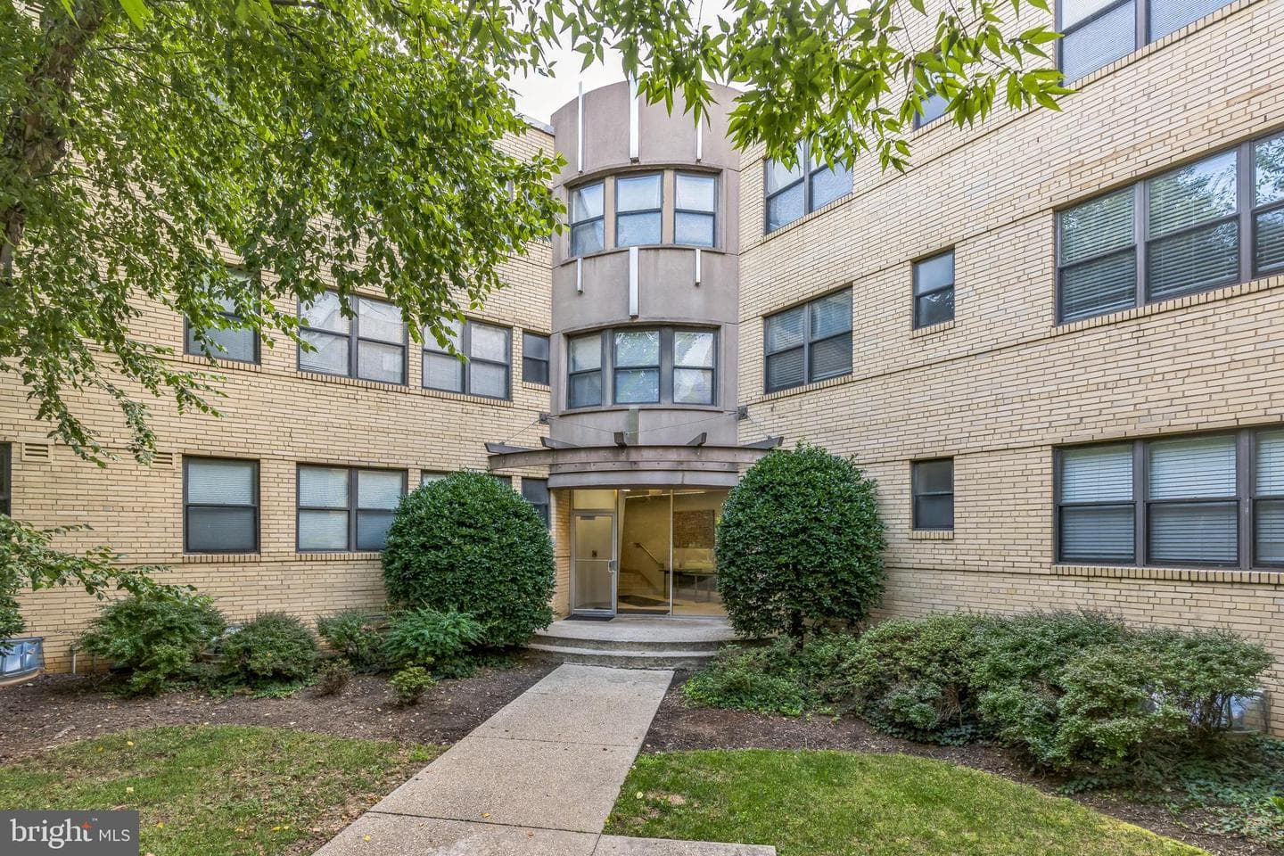 212 Oakwood Street SE #115