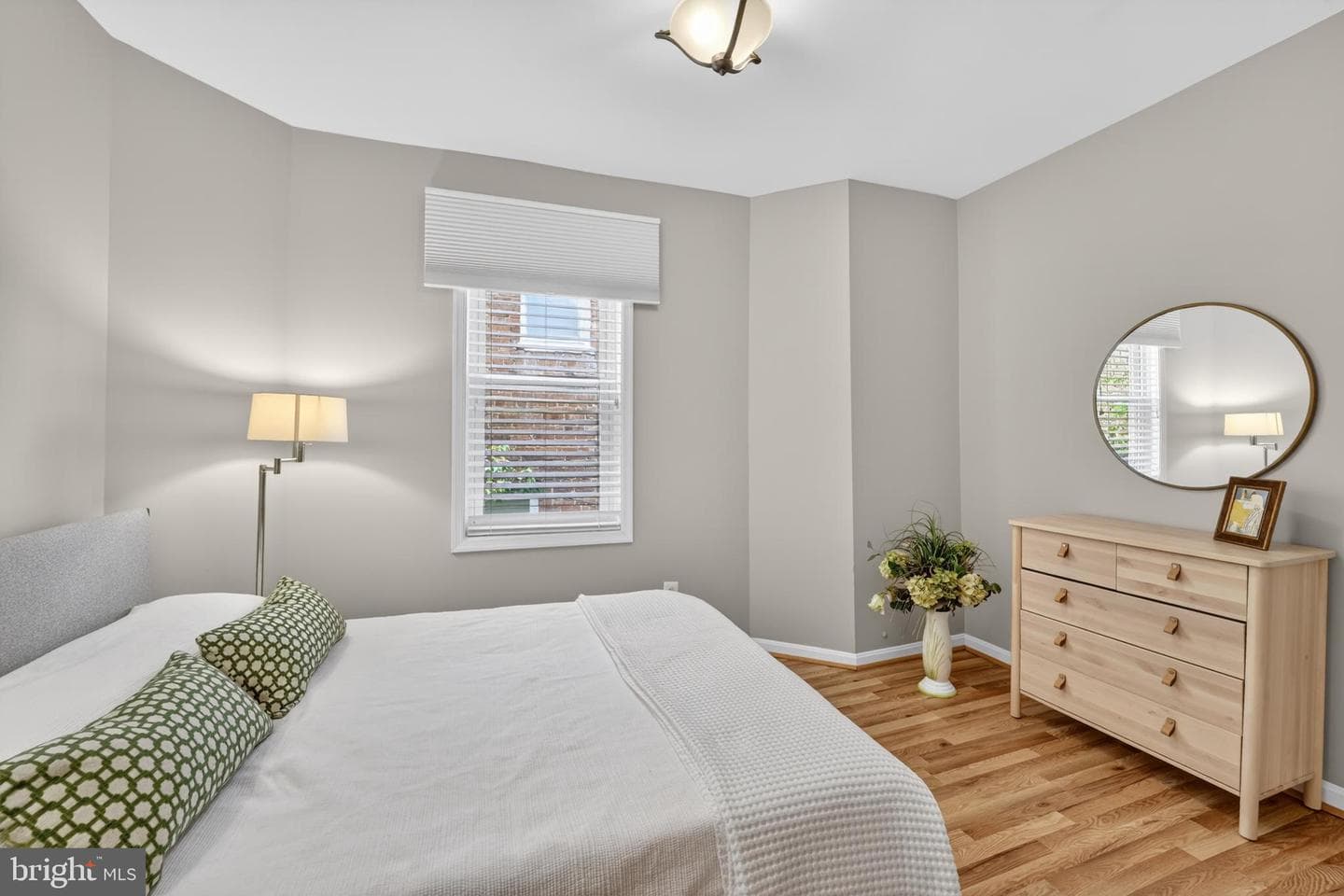 719 5th Street NE #3 photo 18