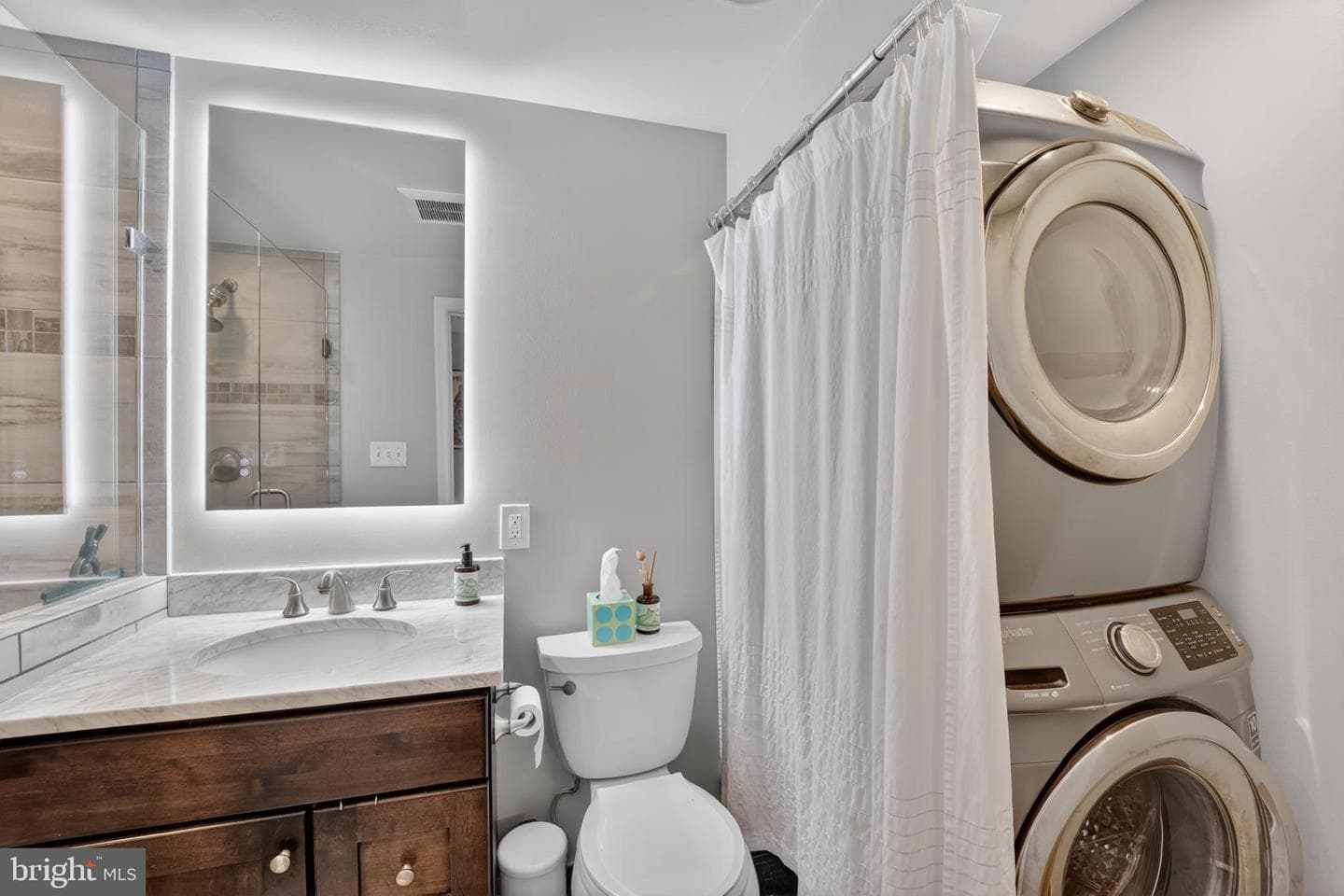 719 5th Street NE #3 photo 25