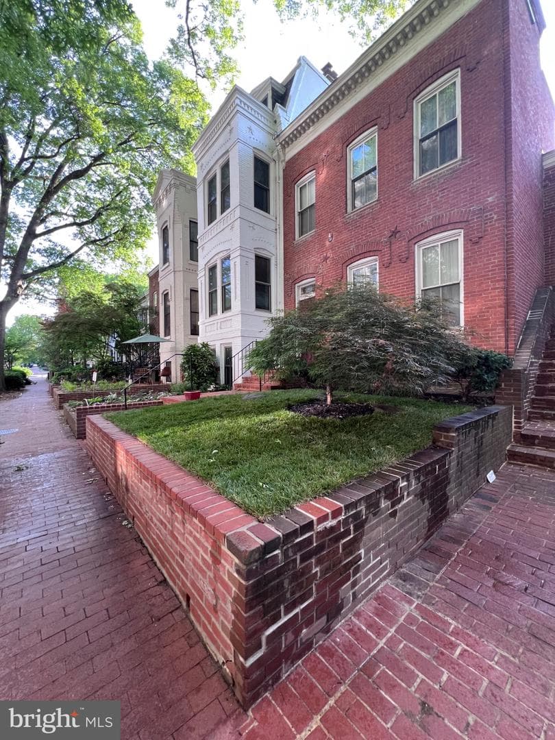 947 25th Street NW photo 6