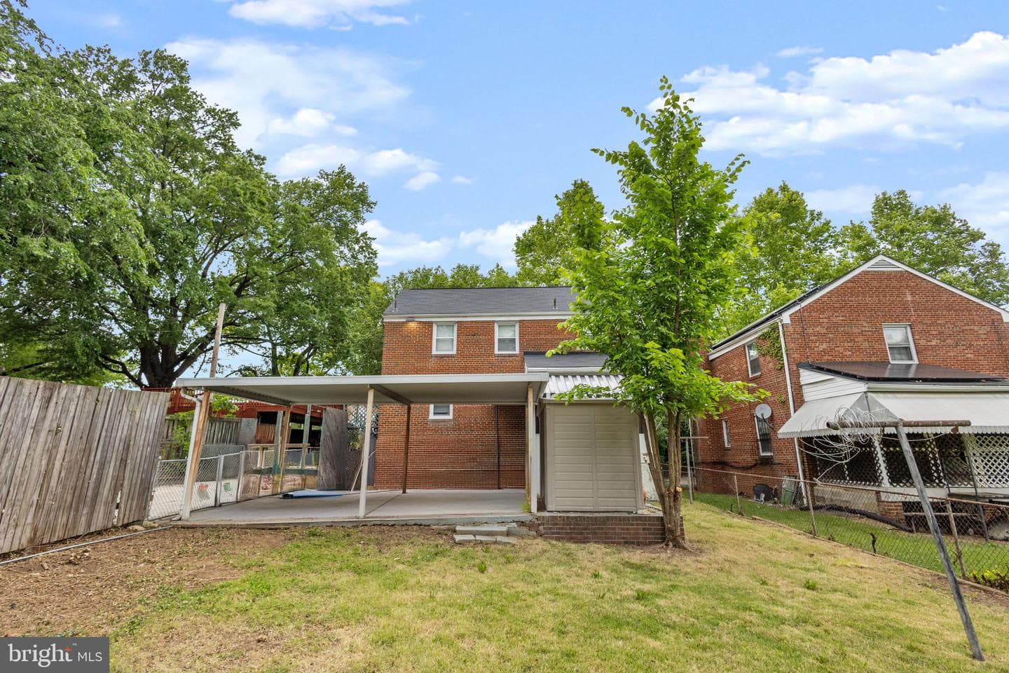 1711 Girard Street NE photo 27