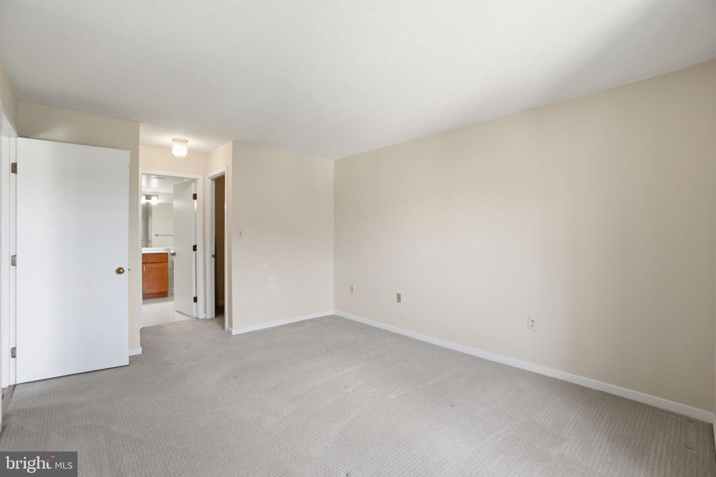 2111 Wisconsin Avenue NW #620 photo 14