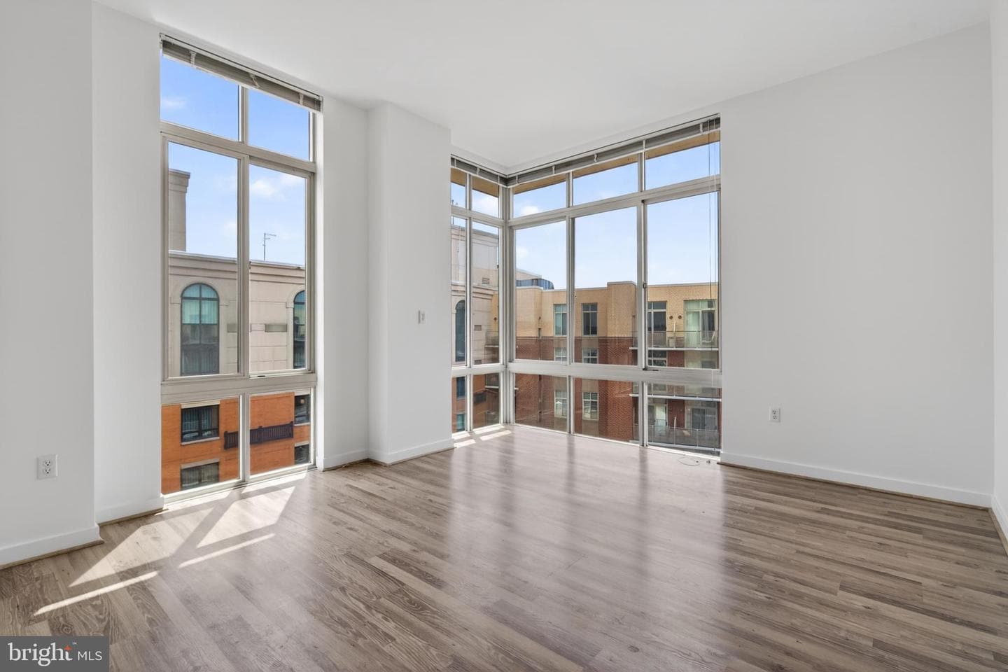 1000 New Jersey Avenue SE #ph20 photo 16