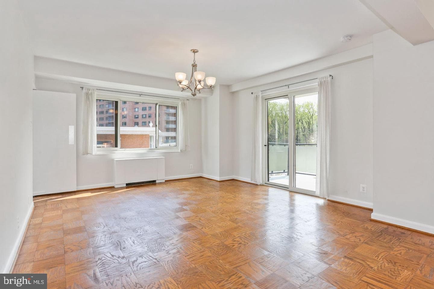 4201 Cathedral Avenue NW #215w photo 6