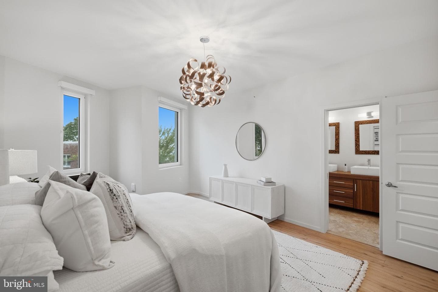 523 Montana Avenue NE #525a photo 25