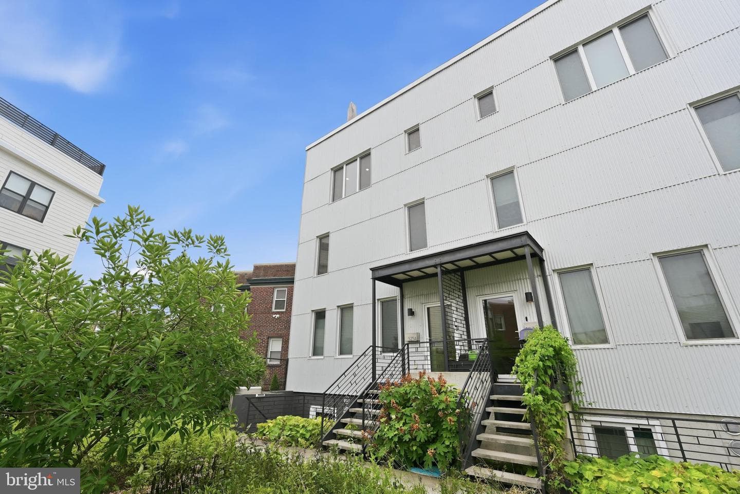 523 Montana Avenue NE #525a photo 34