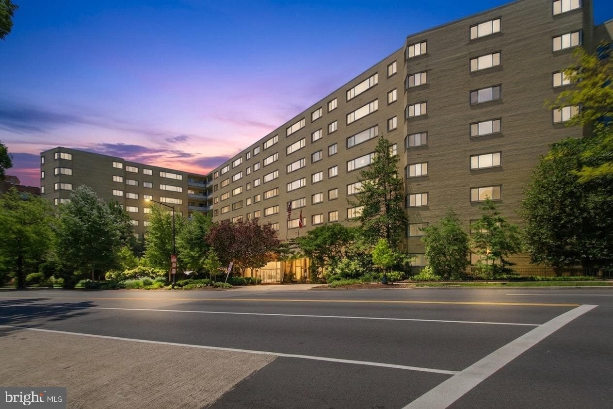 4600 Connecticut Avenue NW #926
