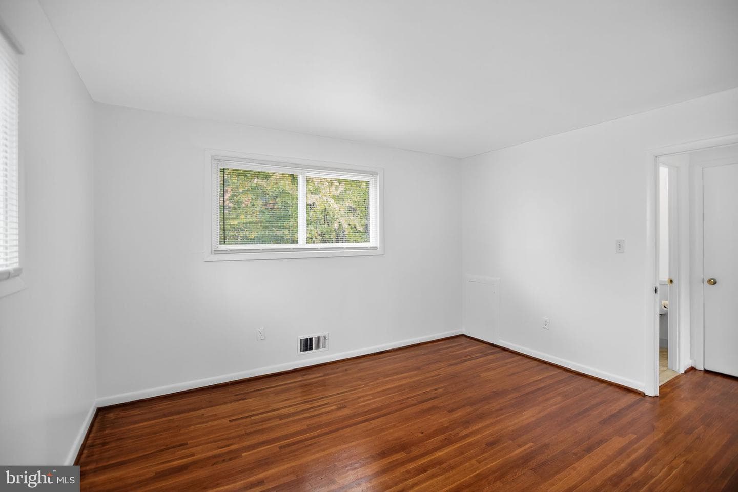 1432 41st Street SE photo 10