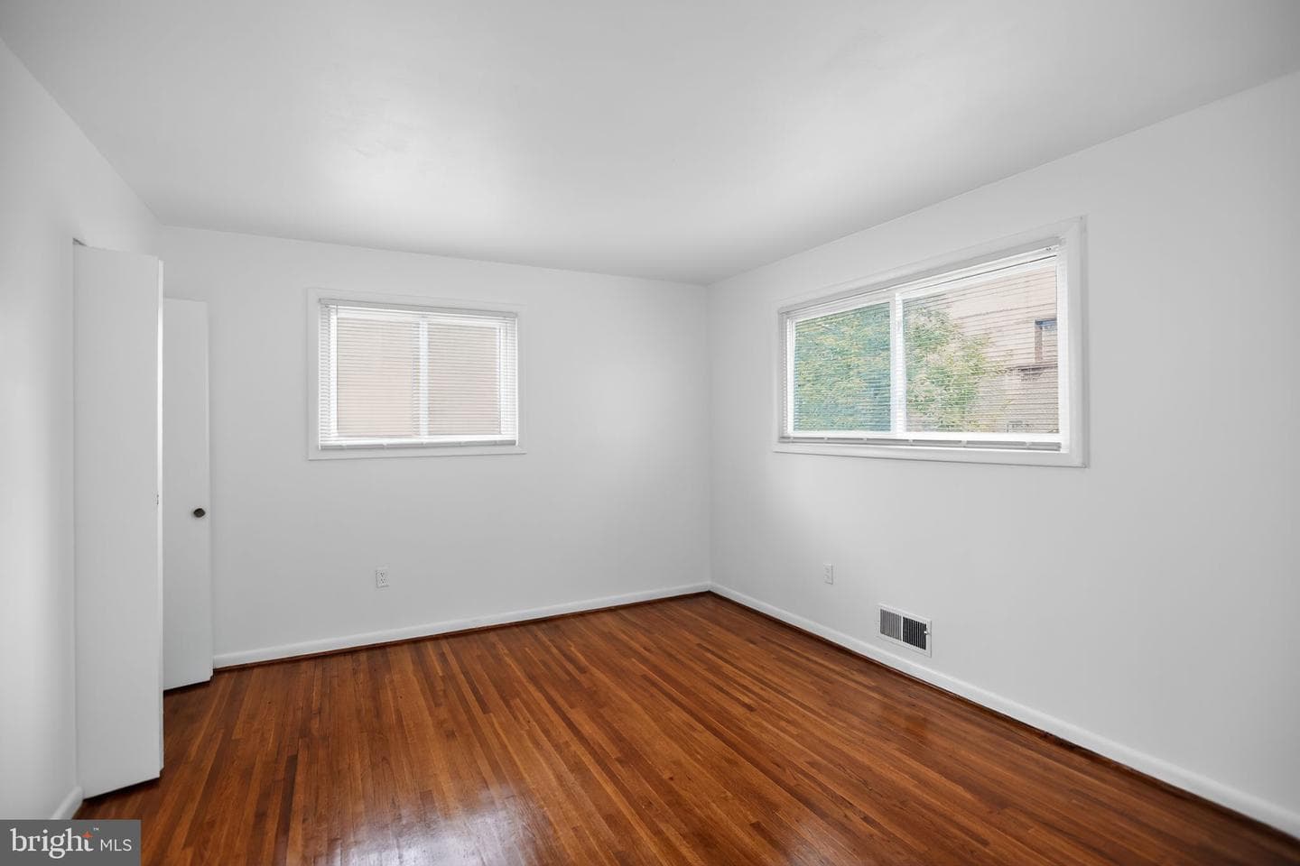 1432 41st Street SE photo 11