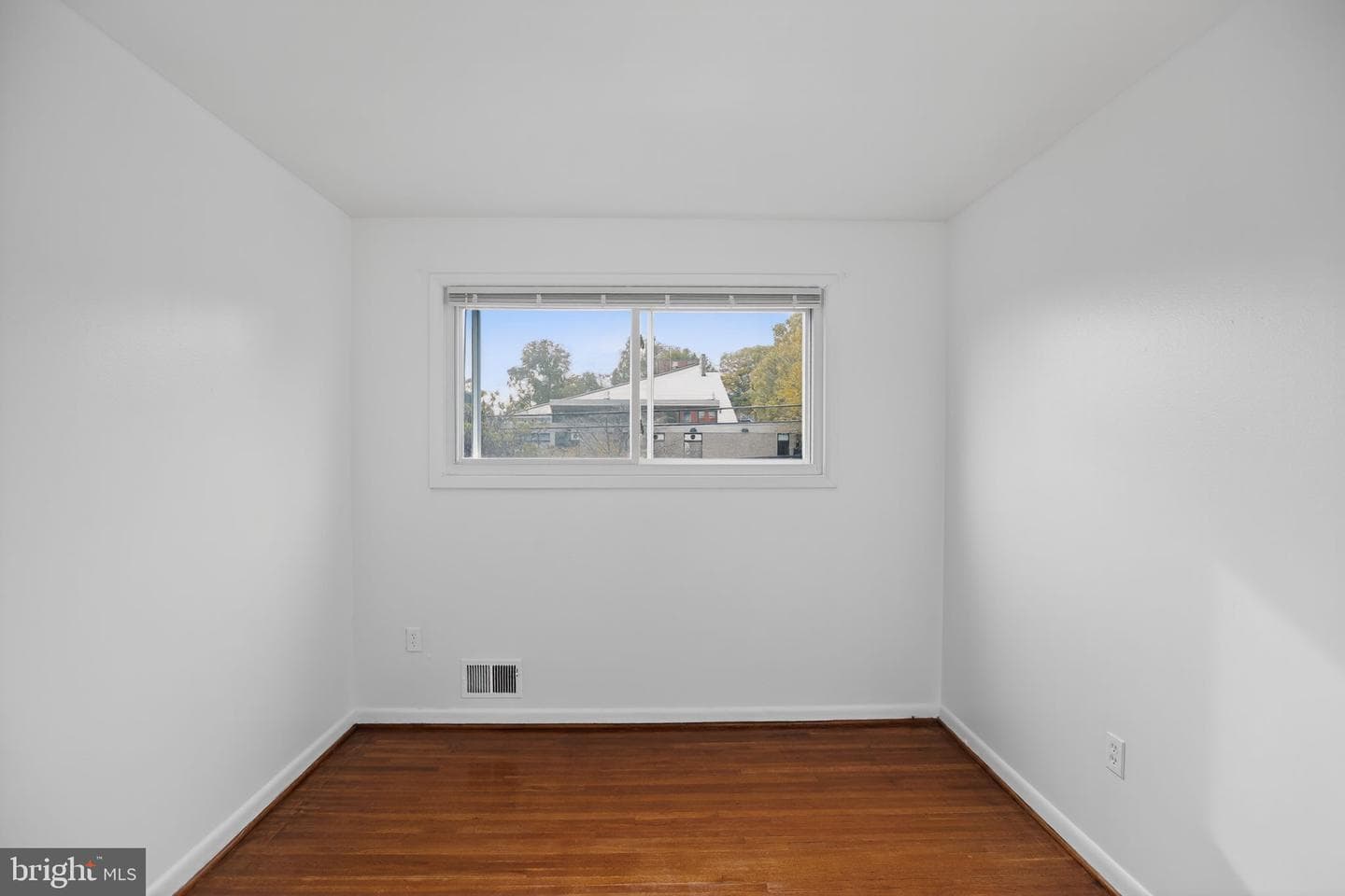 1432 41st Street SE photo 18