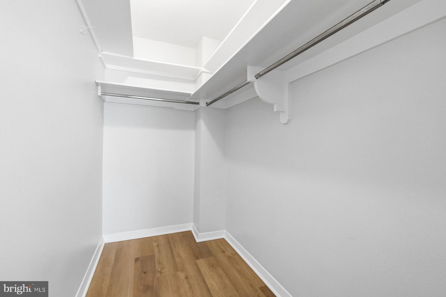 2501 Calvert Street NW #310 photo 9