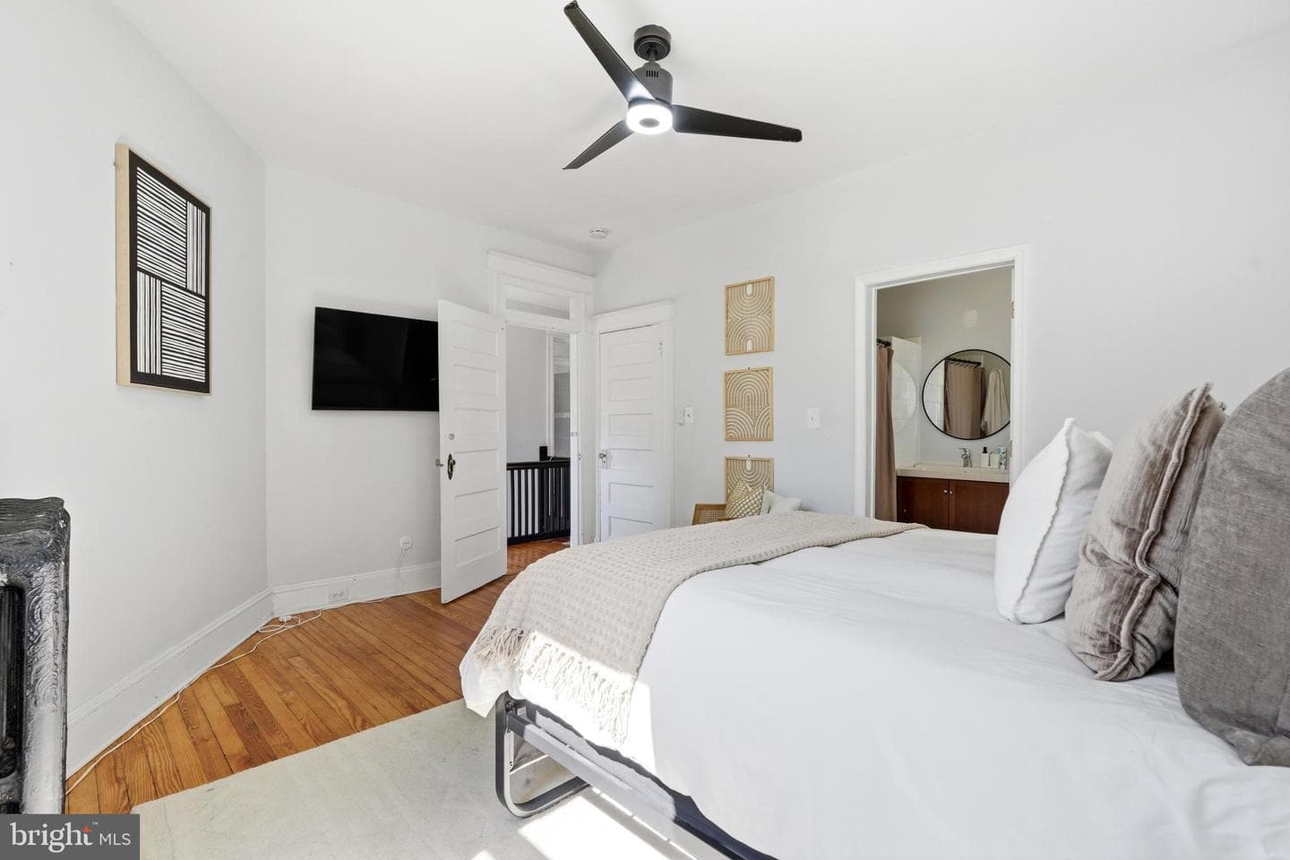 517 Taylor Street NW photo 24