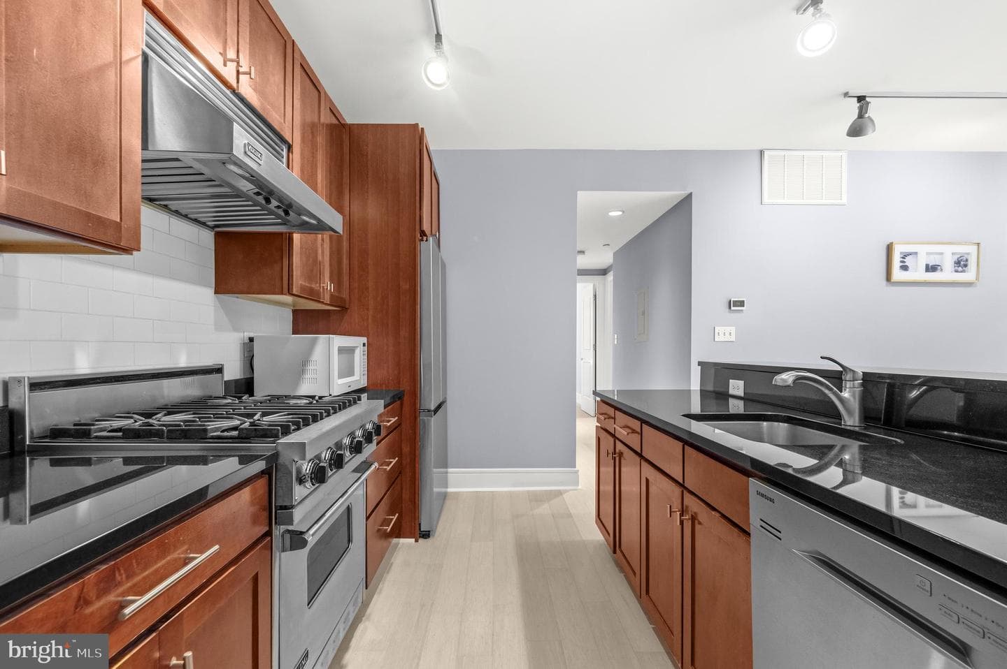 1654 Euclid Street NW #205 photo 13