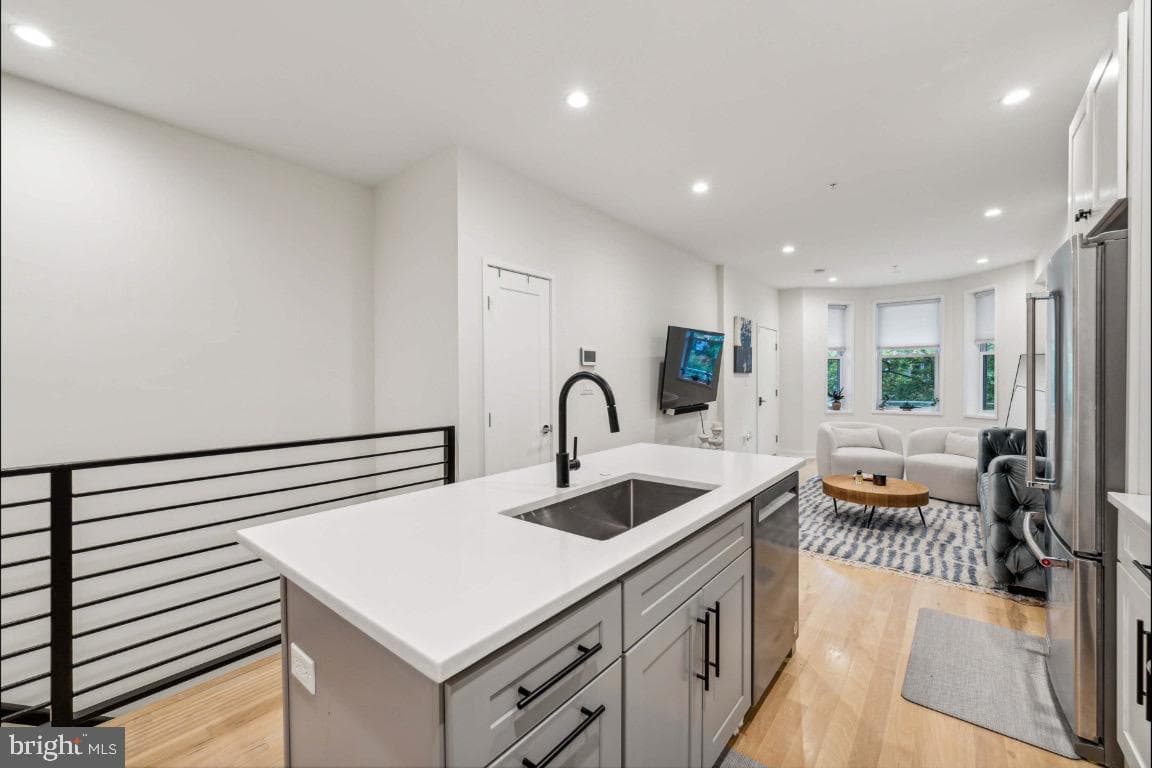 731 Fairmont Street NW #1 photo 20