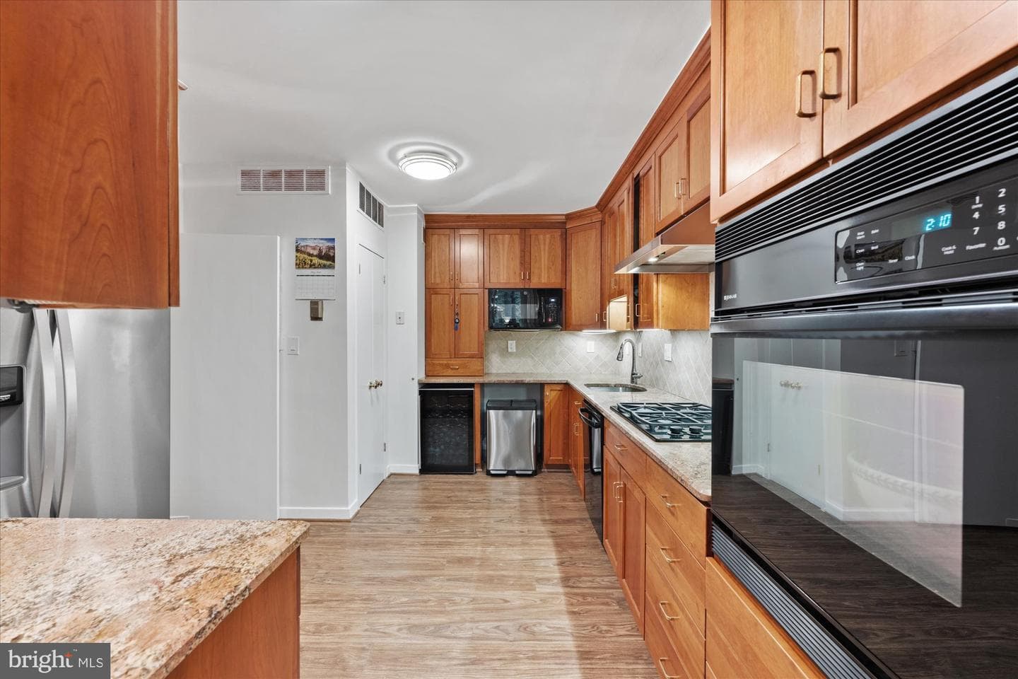 4100 Cathedral Avenue NW #704 photo 13