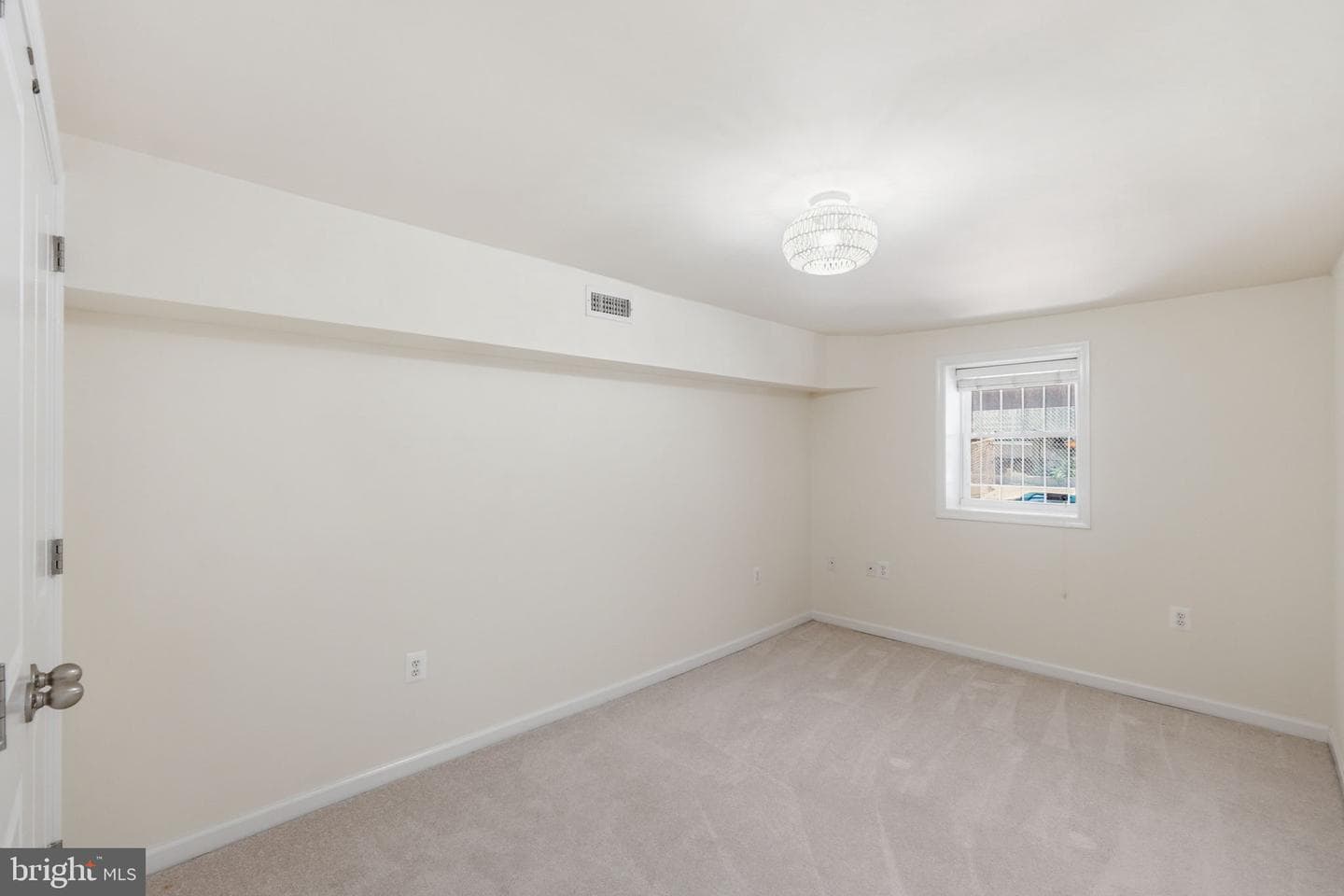 2429 3rd Street NE photo 34