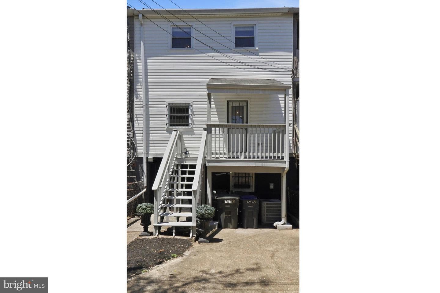 2429 3rd Street NE photo 37