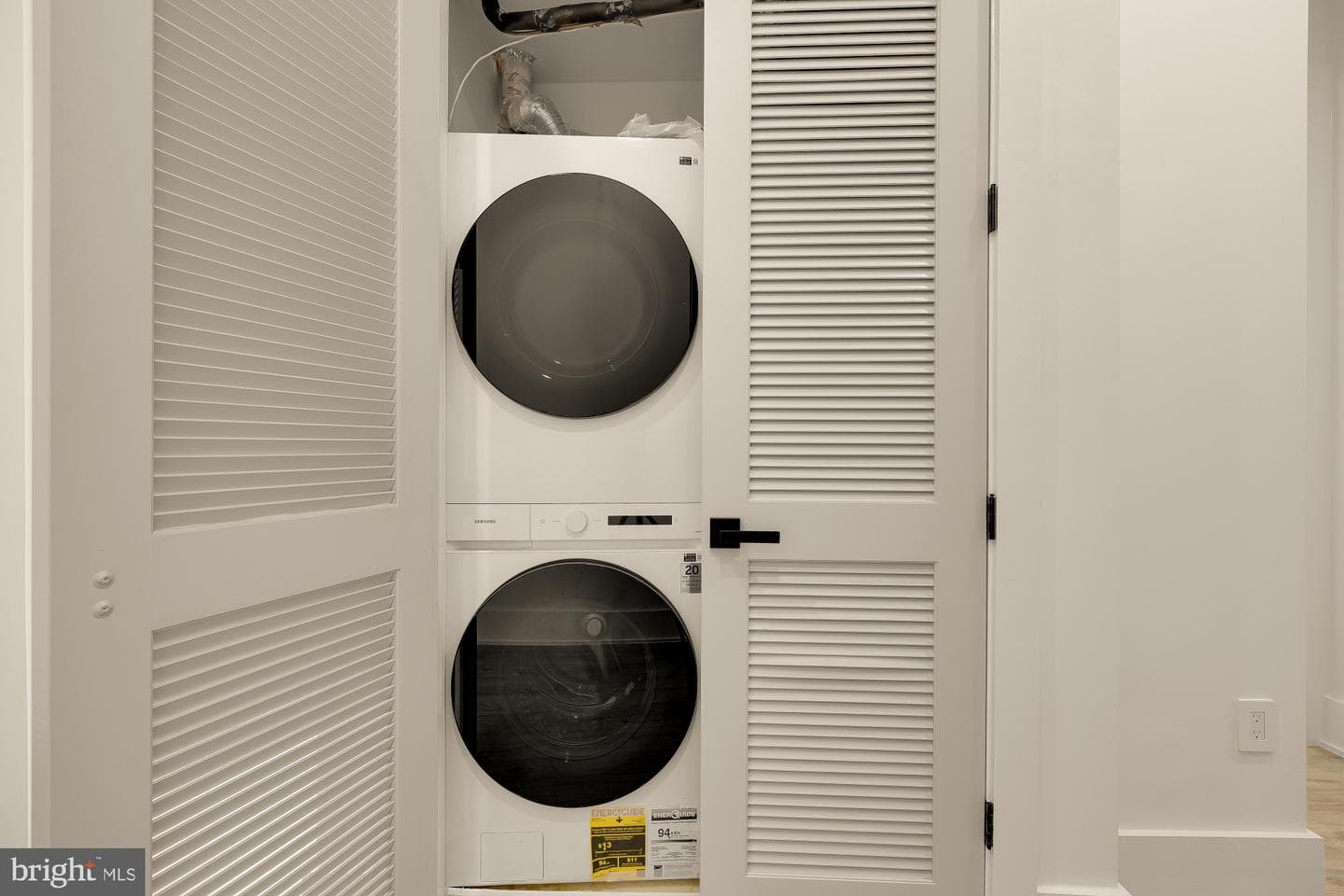 1140 Oates Street NE #201 photo 27
