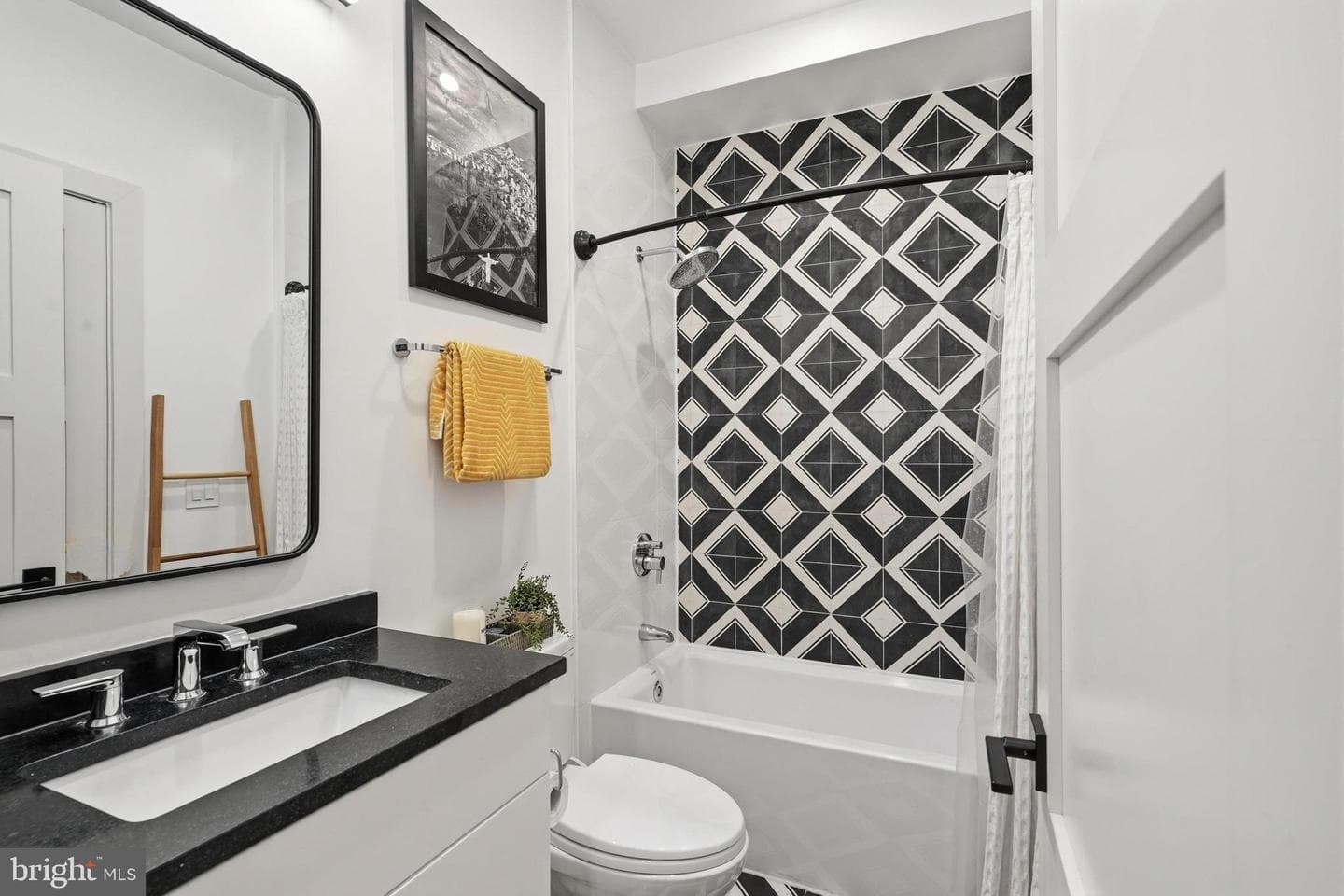 256 15th Street SE #7 photo 32