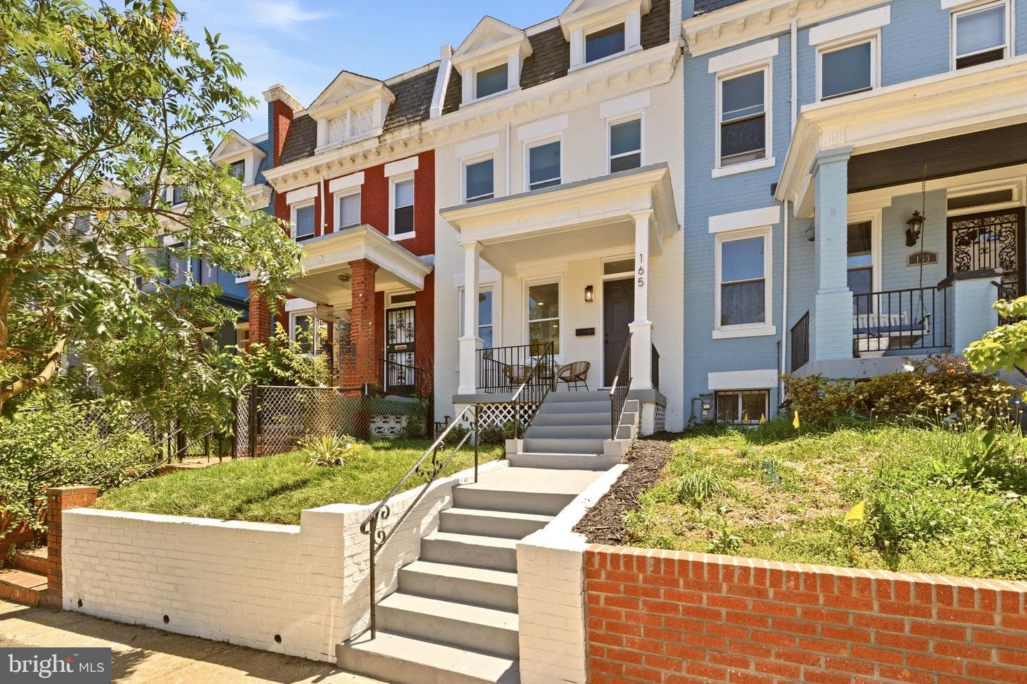 165 V Street NE photo 2