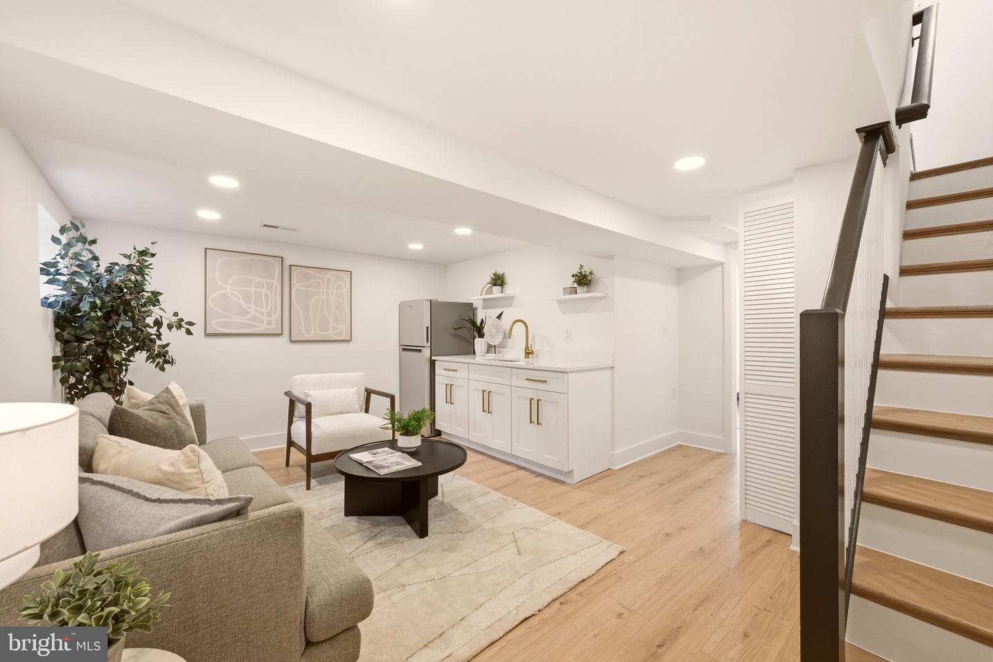 165 V Street NE photo 20