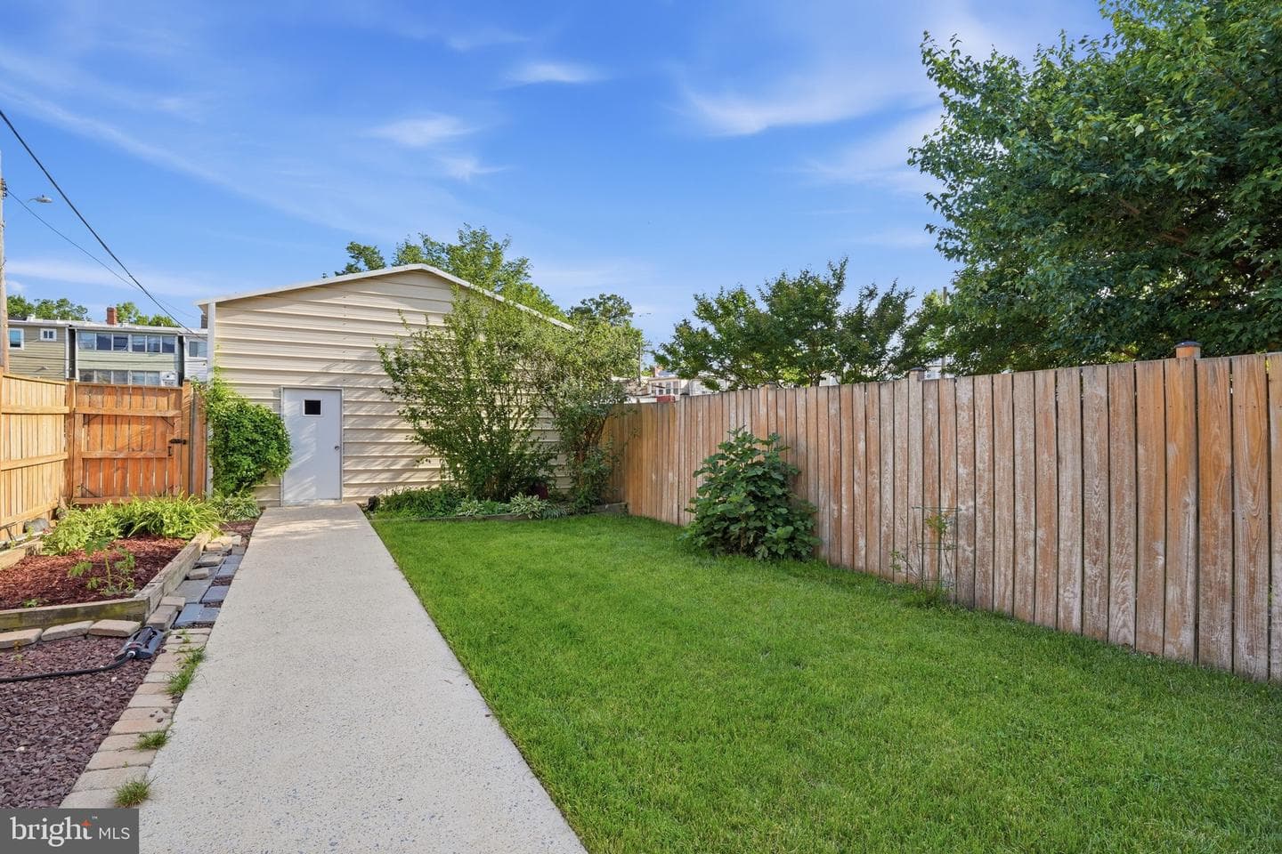 512 Buchanan Street NW photo 16