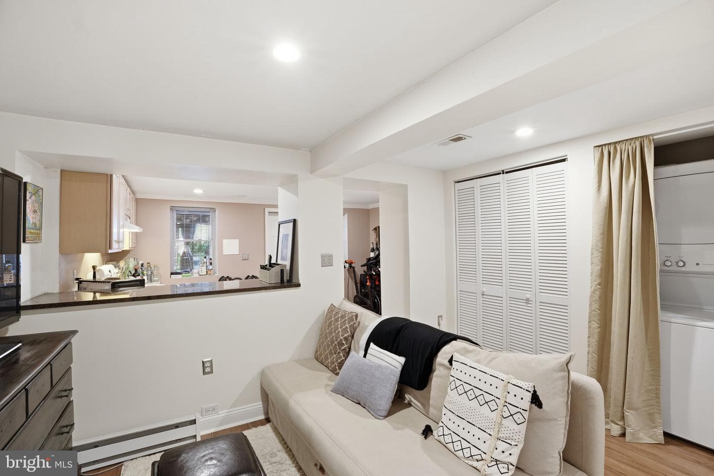 512 Buchanan Street NW photo 32