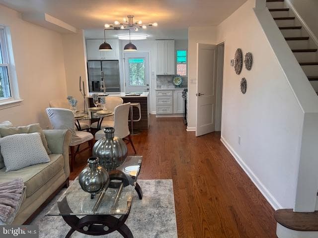 5821 5th Street NE photo 4