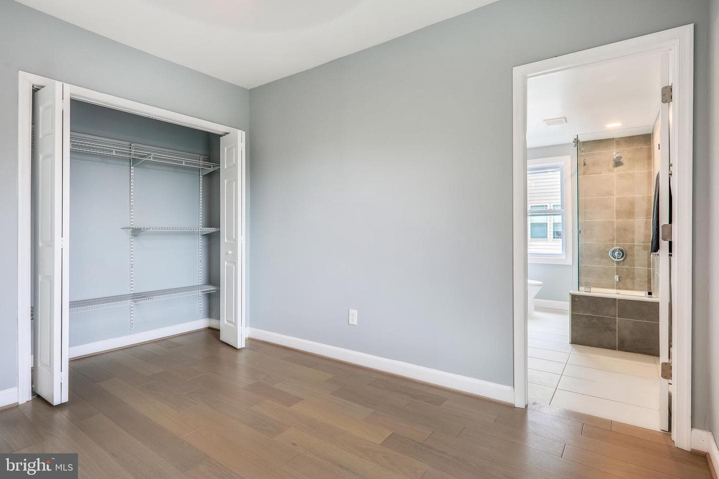 2841 Mills Avenue NE photo 13