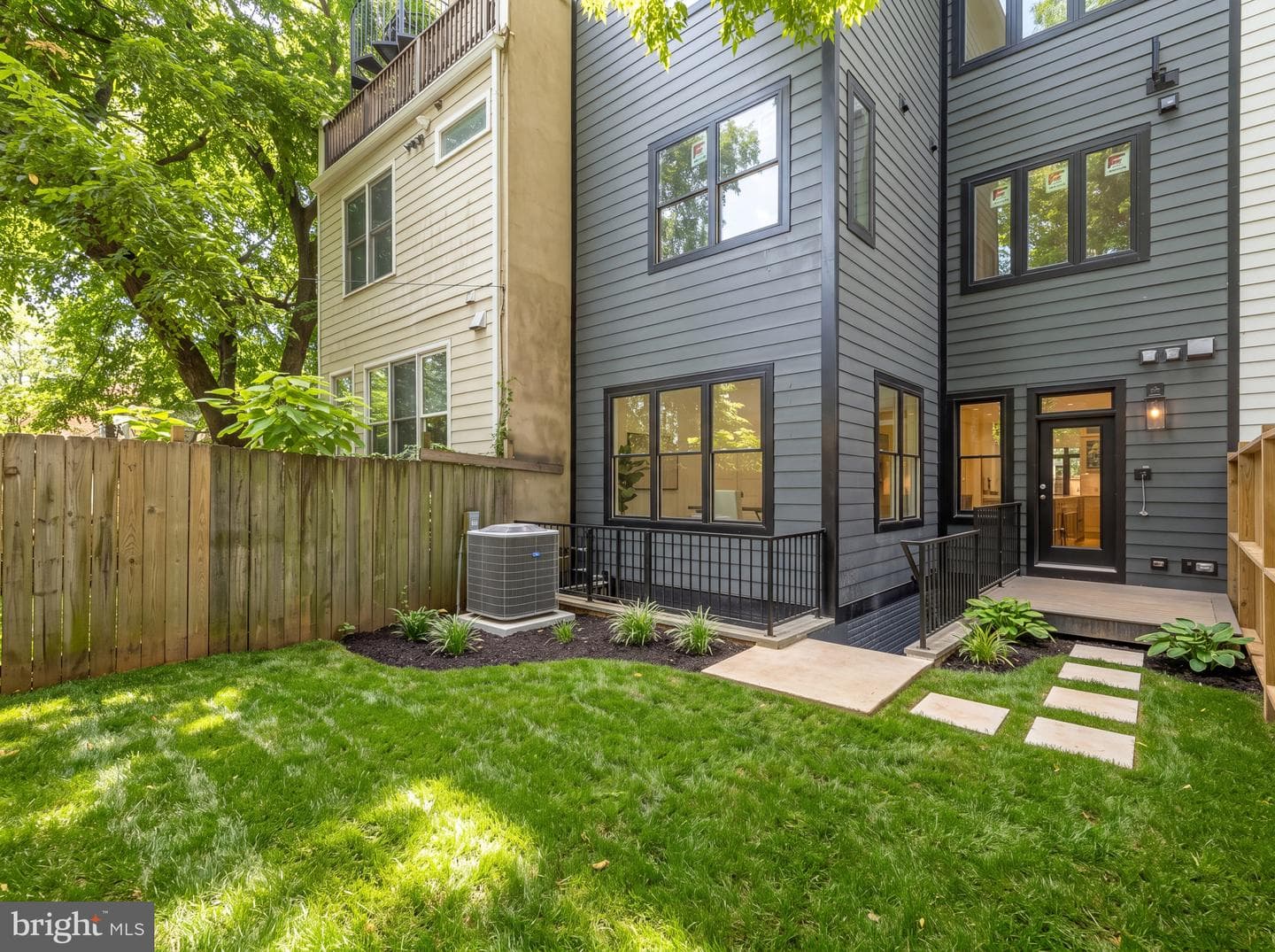 1237 4th Street NW #b photo 22