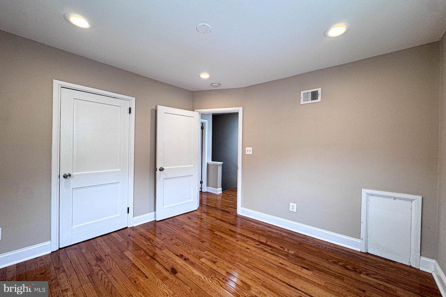 4029 1st Street SW photo 32