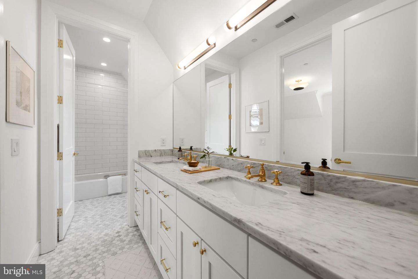 3939 52nd Street NW photo 26