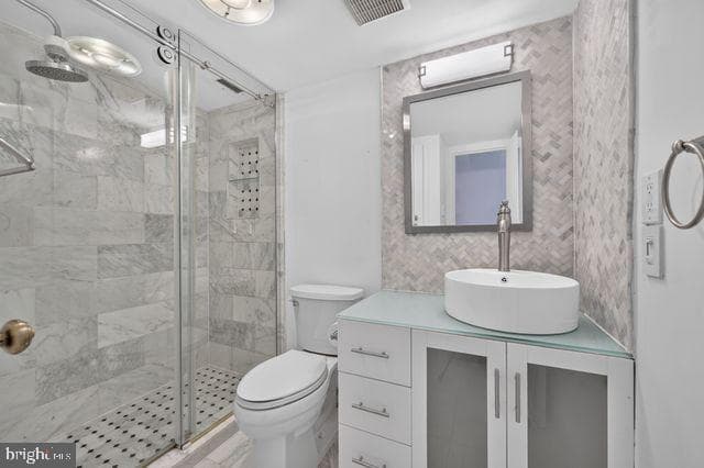1325 18th Street NW #410 photo 10