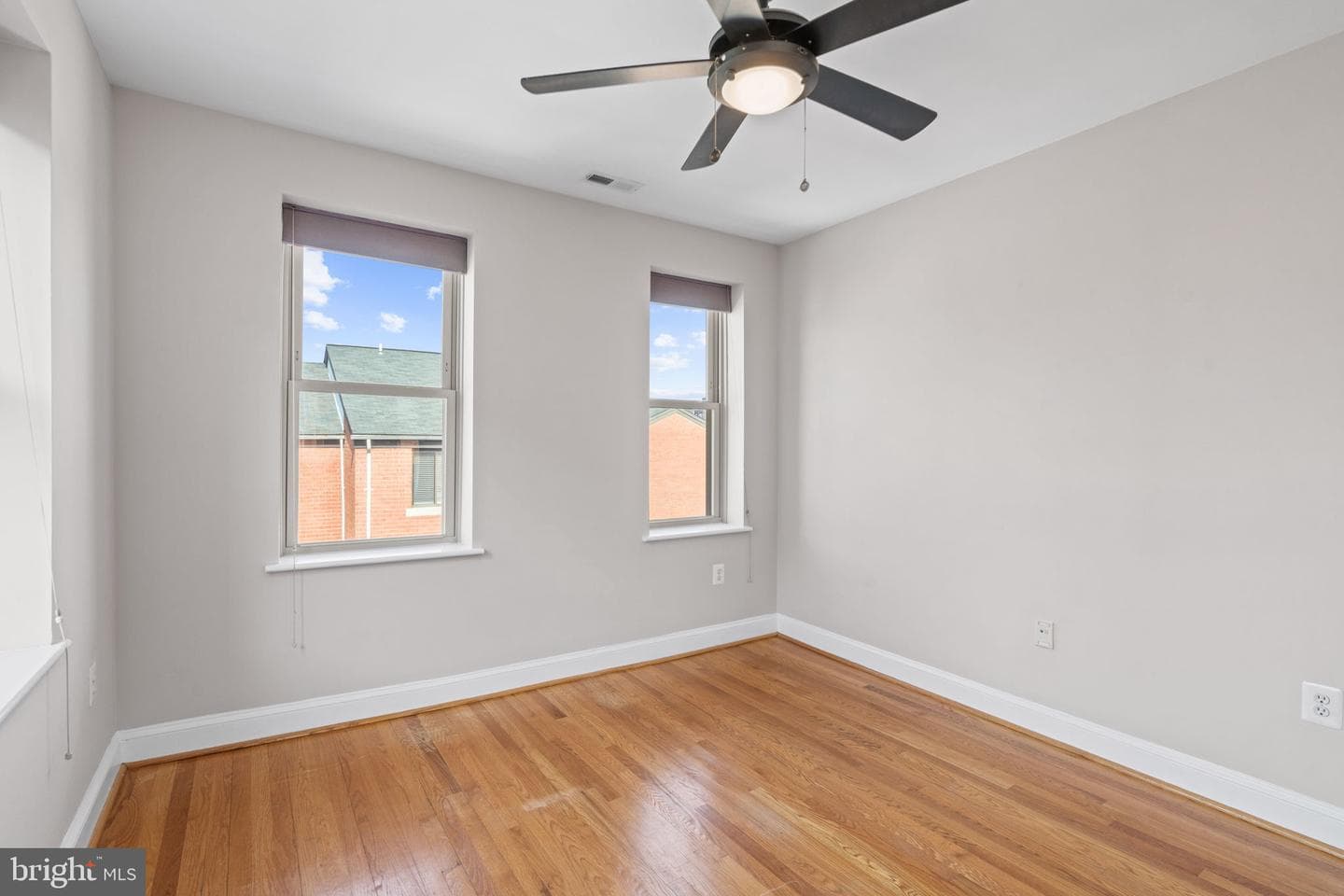 1427 Chapin Street NW #306 photo 20