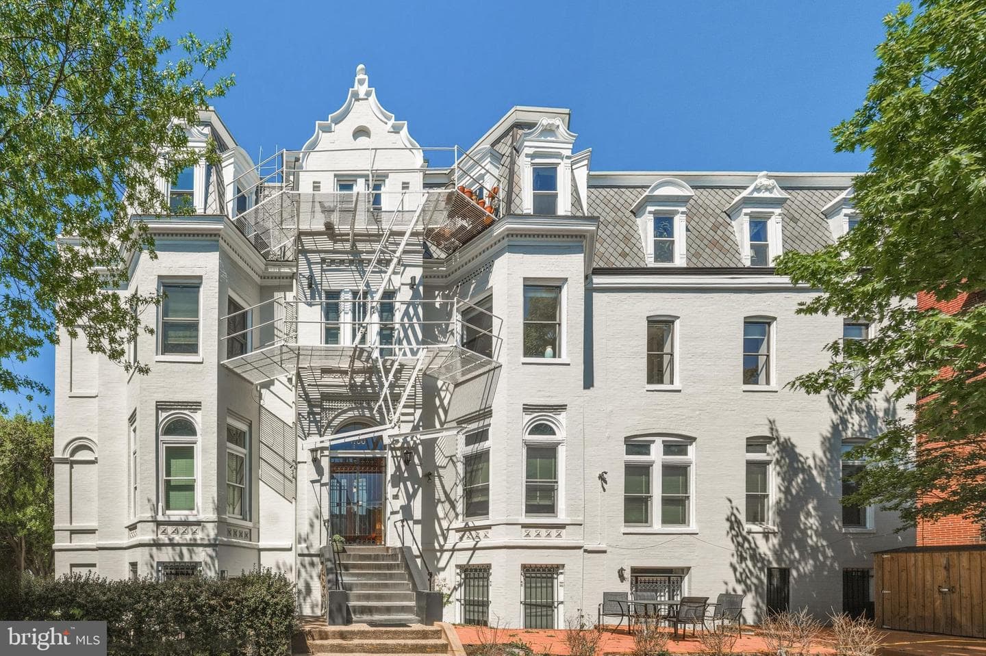 1700 15th Street NW #202