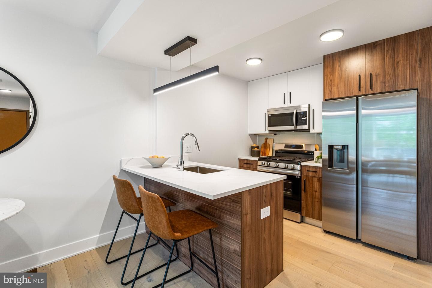 845 19th Street NE #8 photo 5