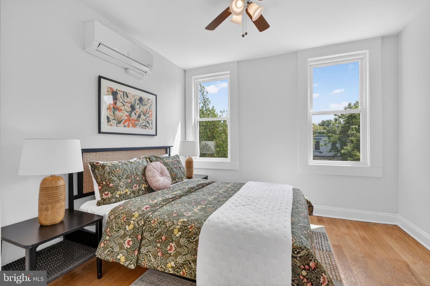 1372 C Street NE photo 24