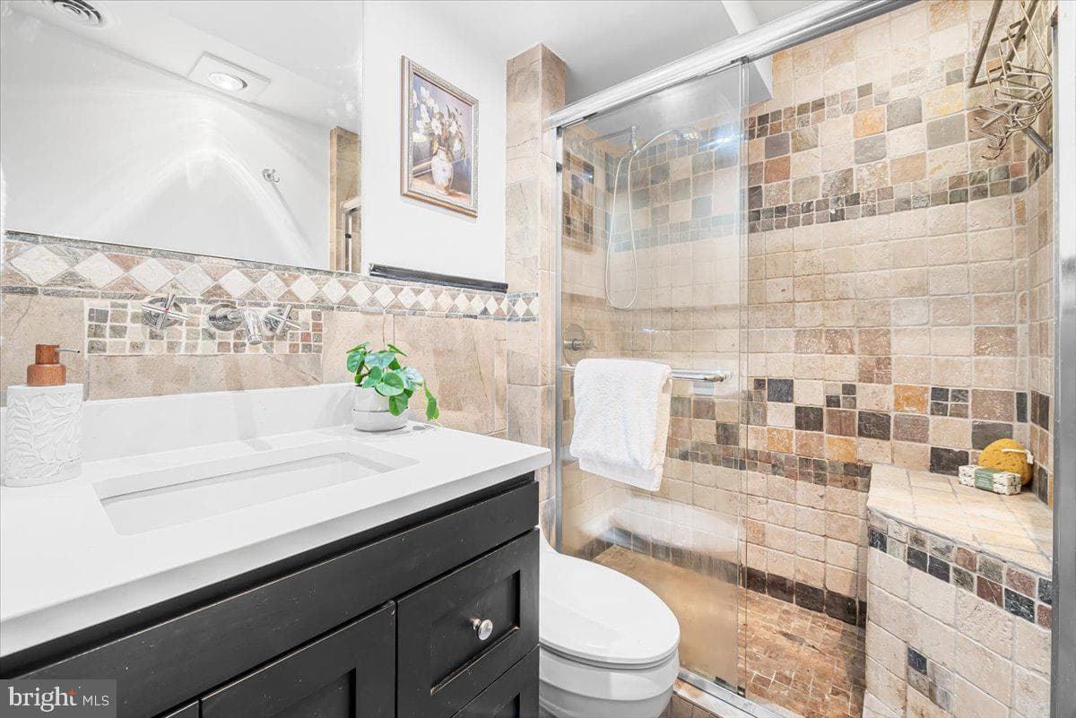1338 Vermont Avenue NW #2 photo 9