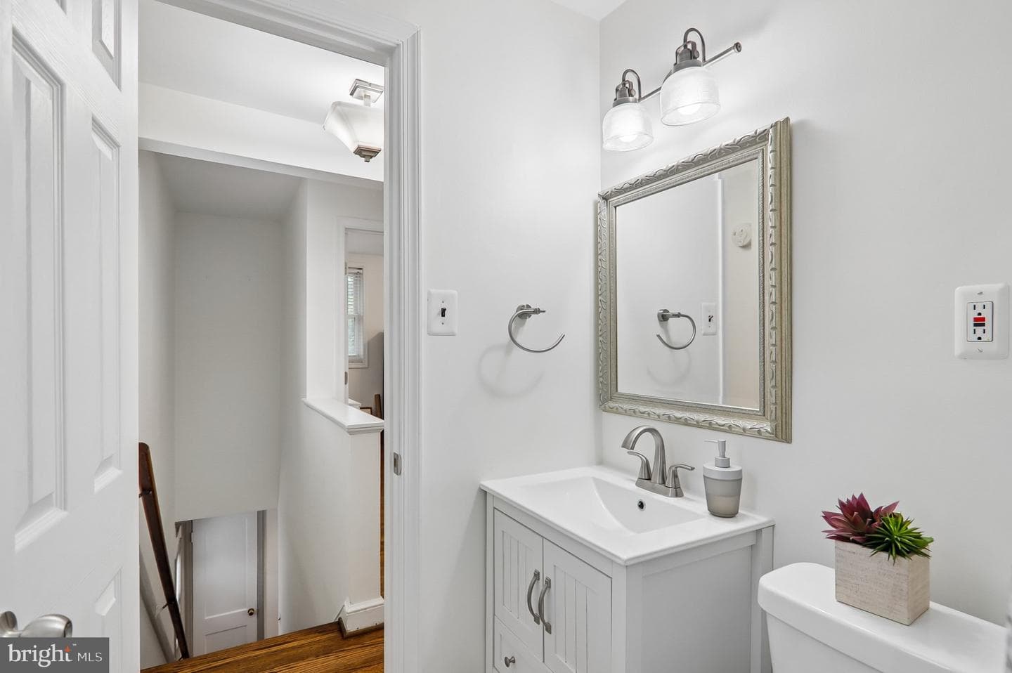 3103 Walnut Street NE photo 24