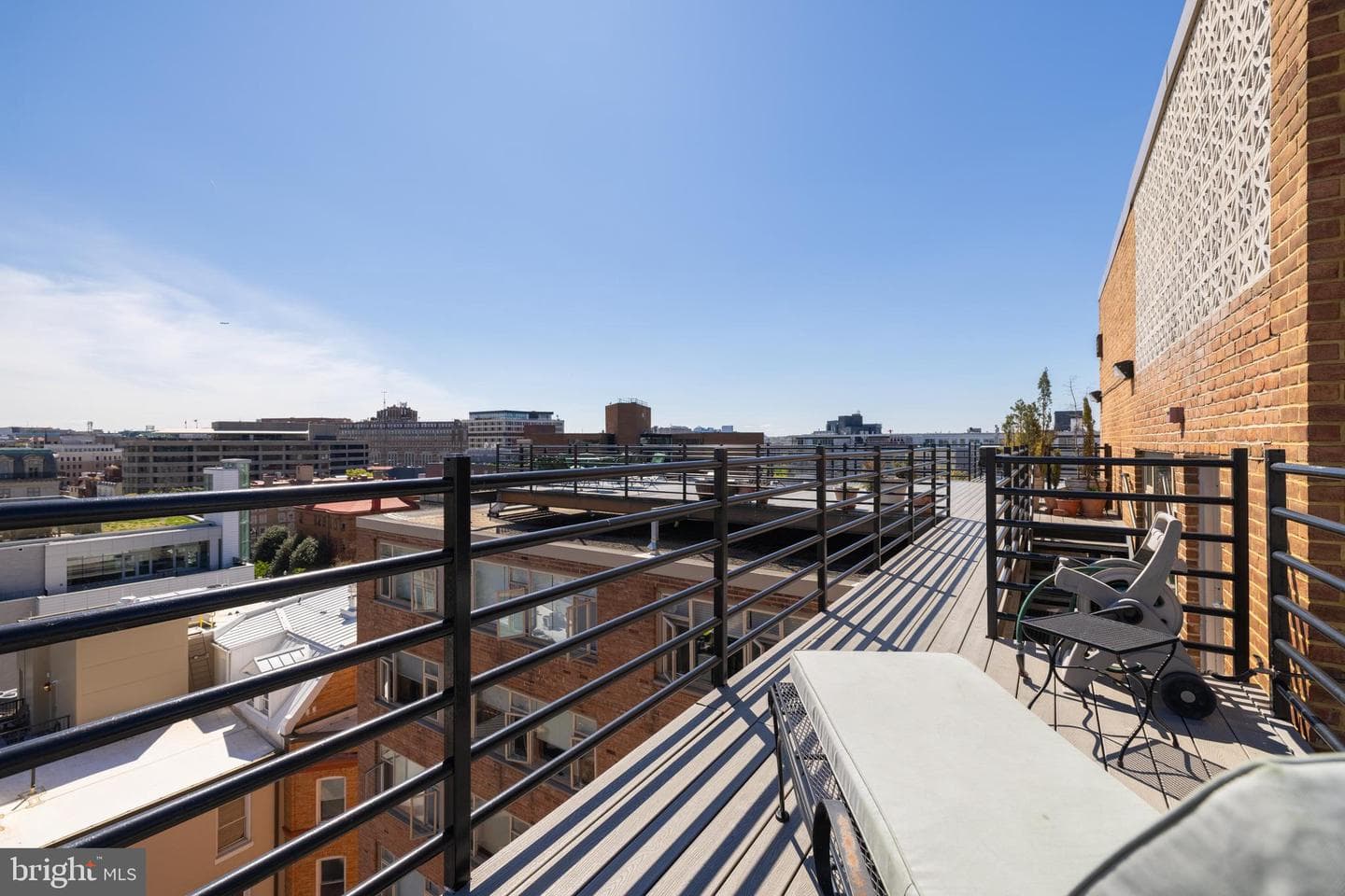 1545 18th Street NW #303 photo 22