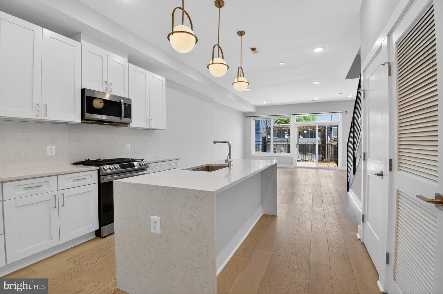 217 20th Street NE #2 photo 6