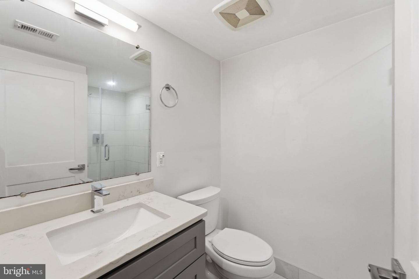 7723 Alaska Avenue NW #b102 photo 8