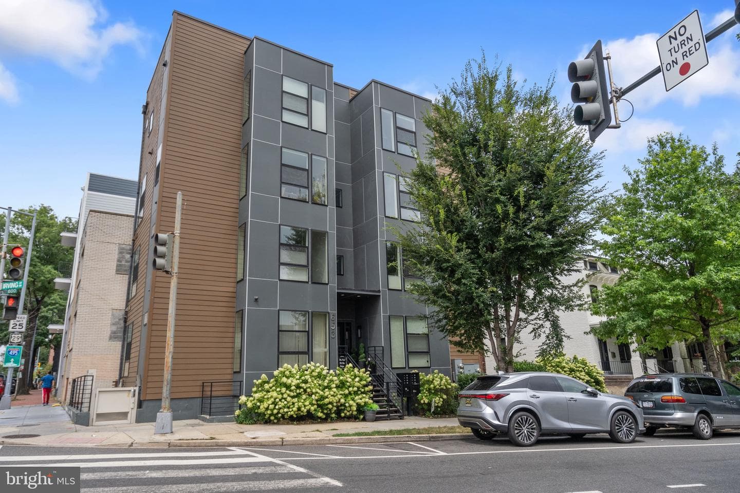 653 Irving Street NW #7 photo 28