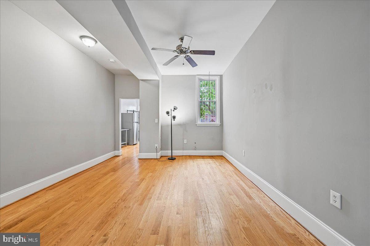 1261 Morse Street NE photo 12