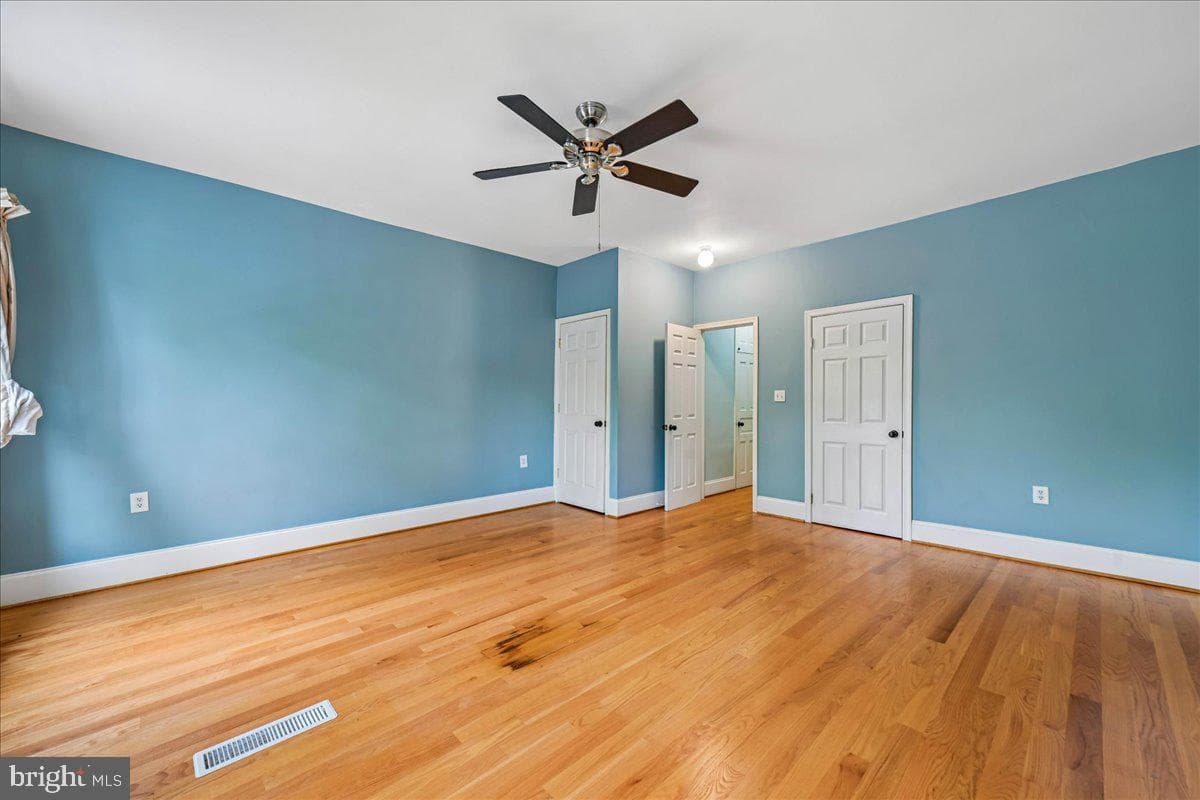 1261 Morse Street NE photo 20