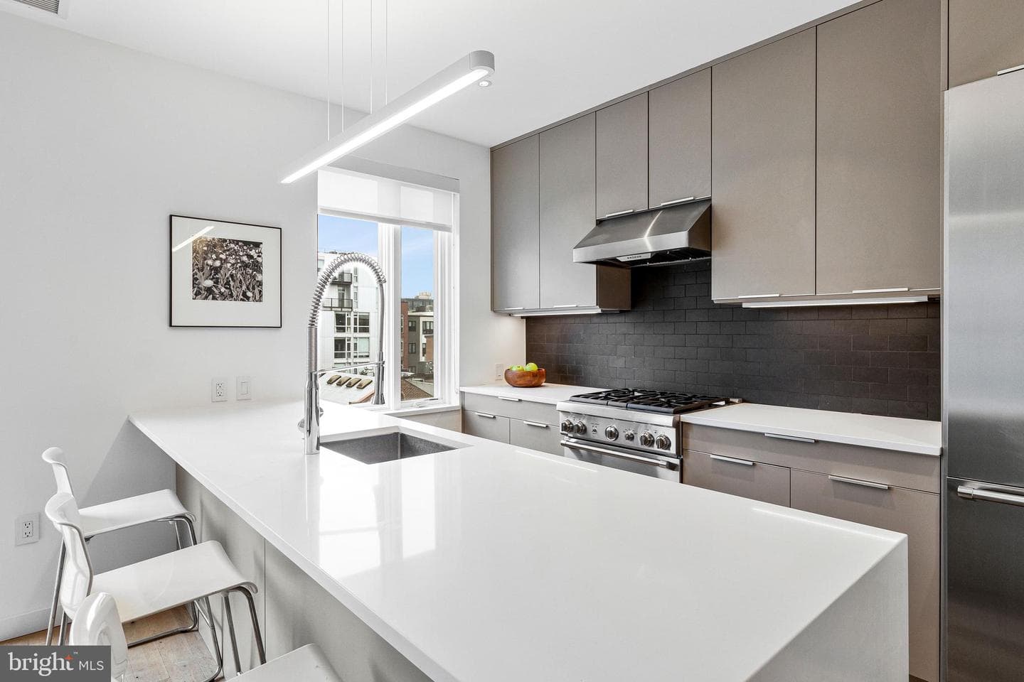 1932 9th Street NW #r401 photo 5
