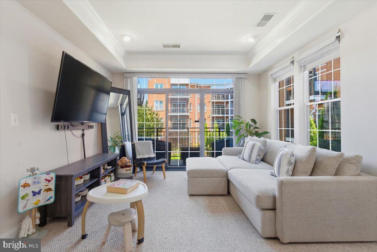 1451 Belmont Street NW #225 photo 18
