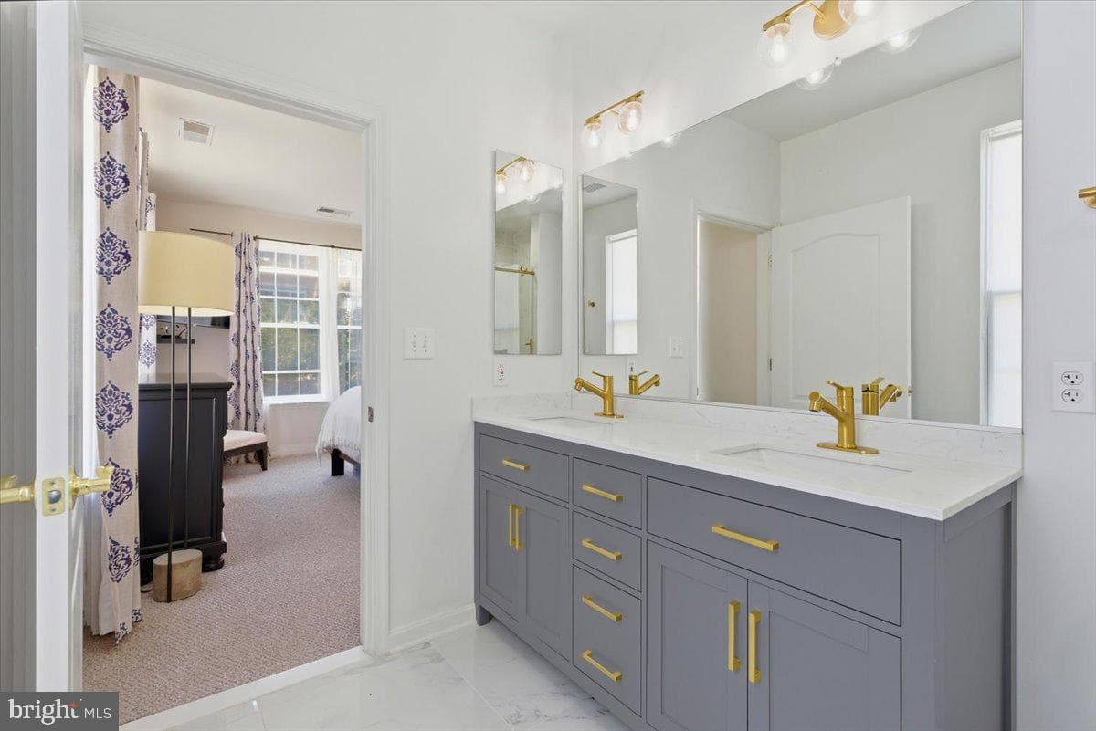 1451 Belmont Street NW #225 photo 27